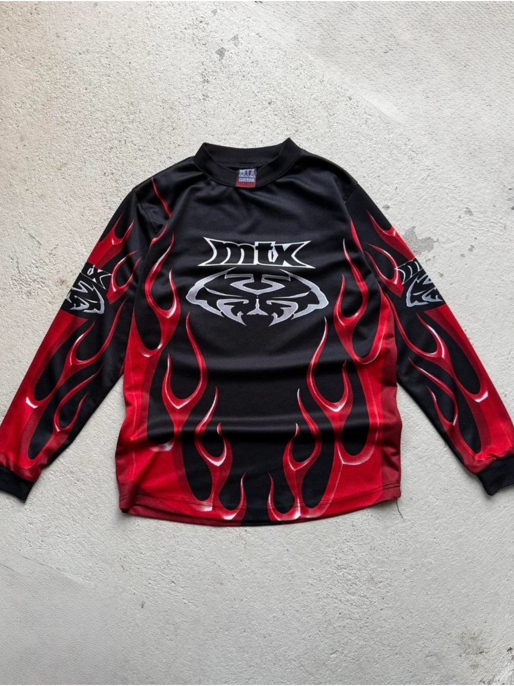 90s MTX
Motocross shirt with flame graphic